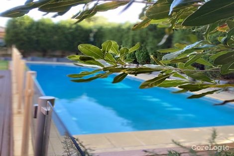 Property photo of 25 Valley View Circuit Warriewood NSW 2102