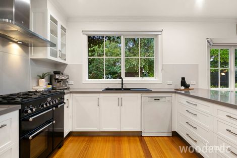 Property photo of 33 Sheehans Road Blackburn VIC 3130