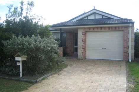 32 Springfield Ct, Wattle Grove, NSW 2173