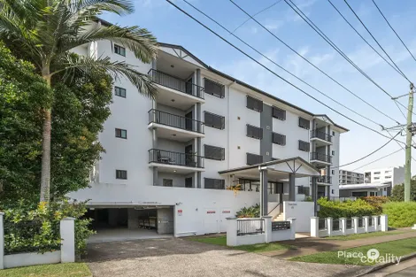 1/152 Mein St, Scarborough, QLD 4020