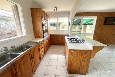 Property photo of 143 St Albans Road St Albans VIC 3021