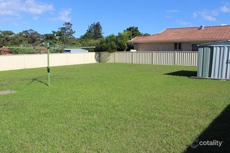 Property photo of 44 Yeovil Drive Bomaderry NSW 2541