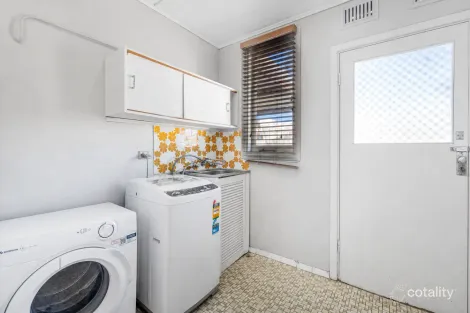 Property photo of 4 Attra Place Balga WA 6061