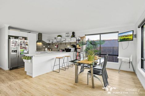 Property photo of 13 Daydream Crescent Springfield Lakes QLD 4300