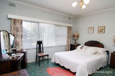 Property photo of 9 Janda Court Box Hill North VIC 3129