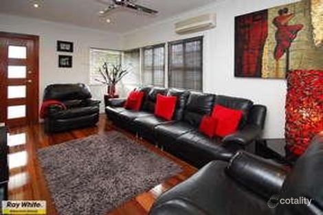 43 Mclennan St, Woody Point, QLD 4019