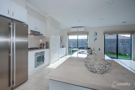Property photo of 19 Vernon Close New Gisborne VIC 3438