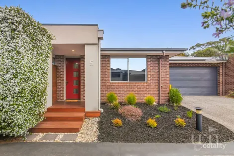 Property photo of 5 Webber Lane Rosebud VIC 3939