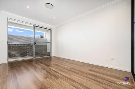 Property photo of 164 Juno Parade Greenacre NSW 2190