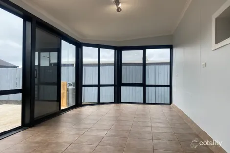 Property photo of 8 Dooley Street Penguin TAS 7316