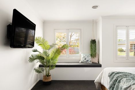 Property photo of 6 Gargeney Court Berwick VIC 3806