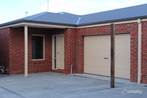 2/19-25 Hinchcliff Cres, Newcomb, VIC 3219