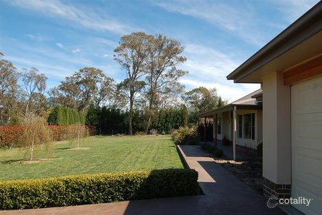 Property photo of 10 Harby Avenue Burradoo NSW 2576