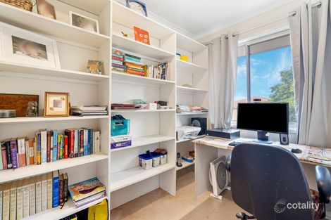 Property photo of 11 Midwood Street Wishart QLD 4122