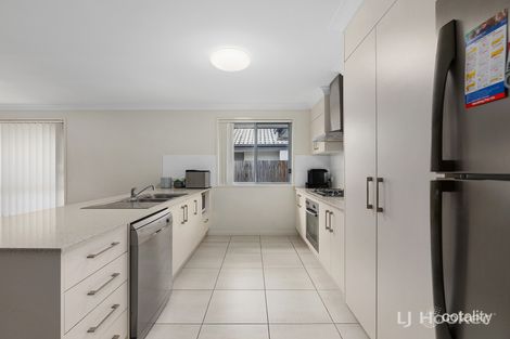Property photo of 7 Cardena Drive Augustine Heights QLD 4300