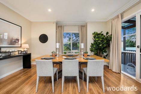 Property photo of 2/5 Kingsley Grove Kew East VIC 3102