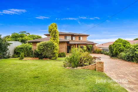 Property photo of 35 Capstone Way Marangaroo WA 6064