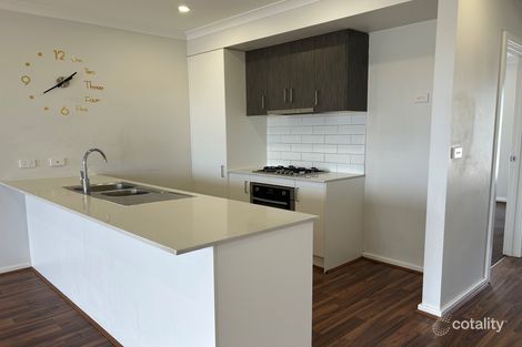 Property photo of 43 Flicka Boulevard Cranbourne West VIC 3977