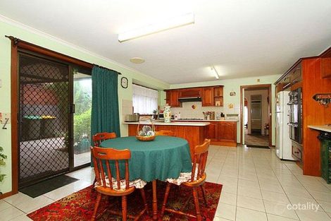 Property photo of 1 Royston Close Mill Park VIC 3082