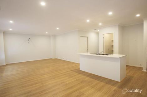 Property photo of 12 Optima Street Officer VIC 3809