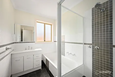 Property photo of 3/84 Buckingham Street Amaroo ACT 2914