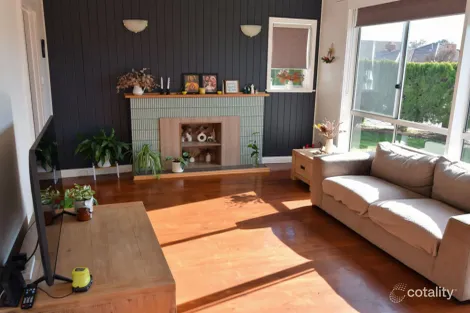 Property photo of 33 Mepunga Avenue Wangaratta VIC 3677