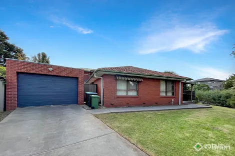 48 Essex Park Dr, Endeavour Hills, VIC 3802
