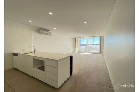 Property photo of 306/50 Peninsula Drive Breakfast Point NSW 2137