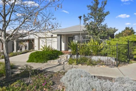 10 Coastside Dr, Armstrong Creek, VIC 3217