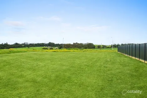 Property photo of 34 Waratah Way Elliminyt VIC 3250