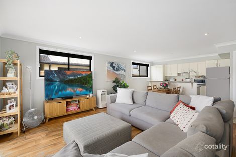 Property photo of 2/488 Pacific Highway Wyoming NSW 2250