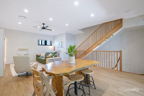 Property photo of 2/15 Bartlett Street Morningside QLD 4170