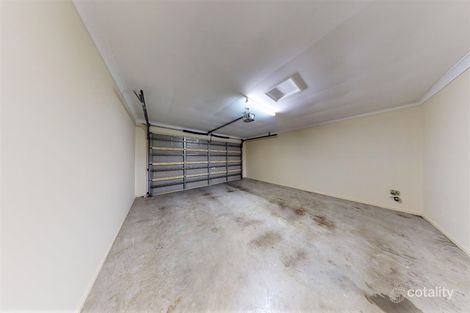 Property photo of 38 Birkenhead Crescent Forest Lake QLD 4078