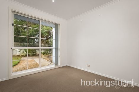 Property photo of 2/25 Finch Road Werribee South VIC 3030