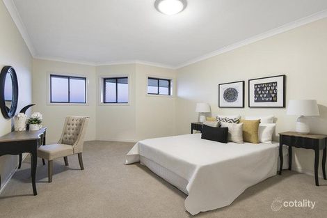 Property photo of 1 Sutherland Court Mount Ommaney QLD 4074