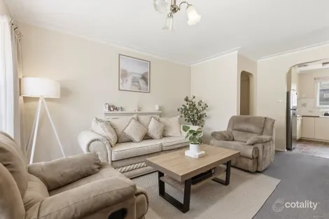 Property photo of 3/3 Inglisby Road Mont Albert VIC 3127