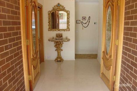Property photo of 26 Shalimar Crescent Dandenong North VIC 3175