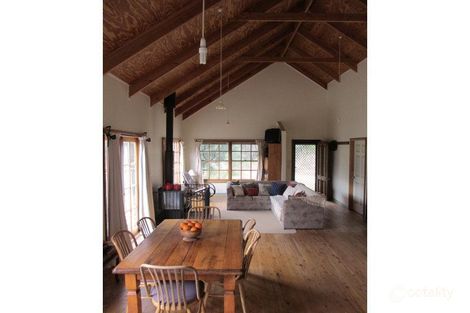 Property photo of 19 Upward Road Laguna NSW 2325