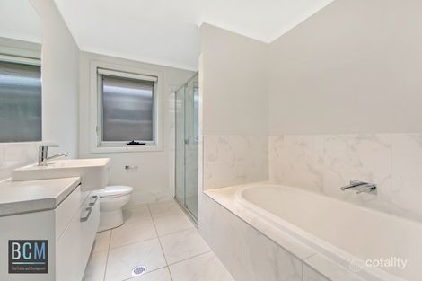 Property photo of 9 Alderton Drive Colebee NSW 2761