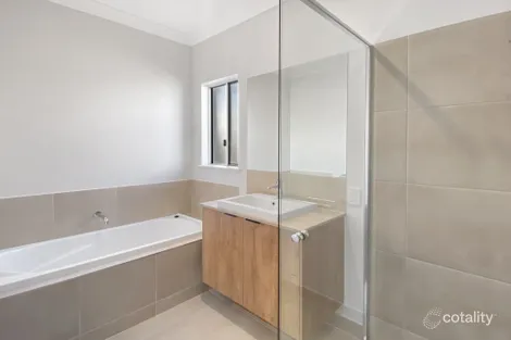 Property photo of 23 New Meadow Circuit Shaw QLD 4818
