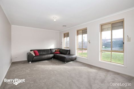 Property photo of 2 St Austell Court Craigieburn VIC 3064
