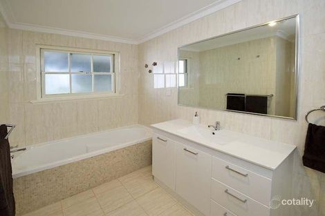 Property photo of 27 George Road Lesmurdie WA 6076