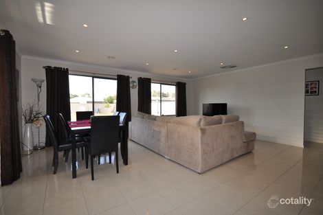 Property photo of 5 Britton Court Jindera NSW 2642