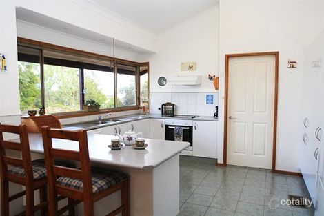 Property photo of 15 Robinia Close Largs NSW 2320