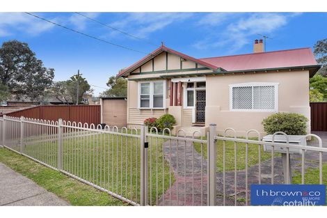 21 South Pde, Campsie, NSW 2194