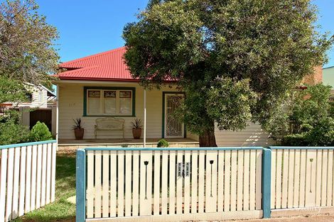 104 Devonshire Rd, Sunshine, VIC 3020