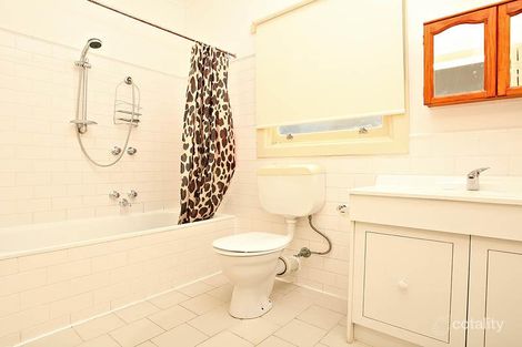 Property photo of 104 Devonshire Road Sunshine VIC 3020