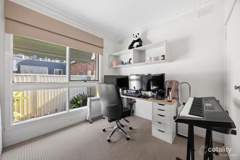 Property photo of 6 Bourke Street Seddon VIC 3011