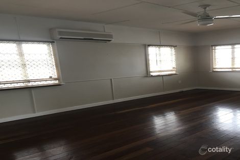 Property photo of 193 Brisbane Road Booval QLD 4304