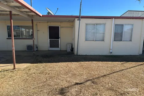 1/7 Bluff St, Blackwater, QLD 4717